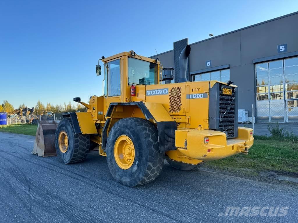 Volvo L 120 D Ładowarki kołowe