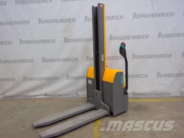 Jungheinrich EMC 110 Wózki widłowe unoszące z dyszlem