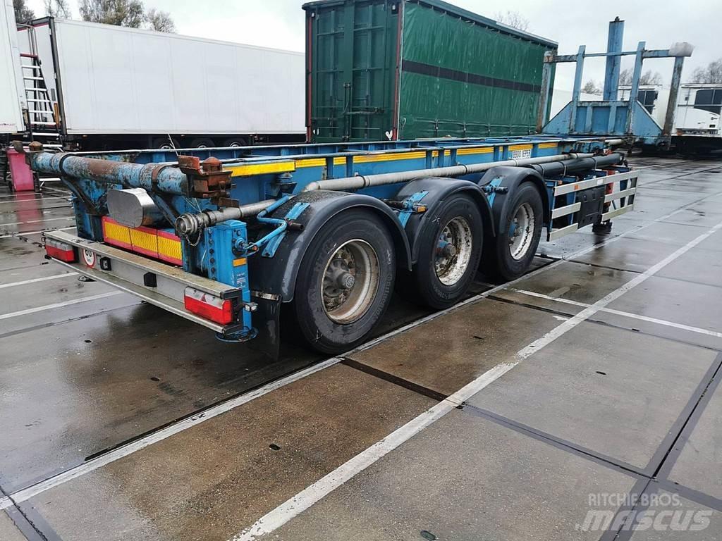 Renders TIPPER Naczepy do transportu kontenerów