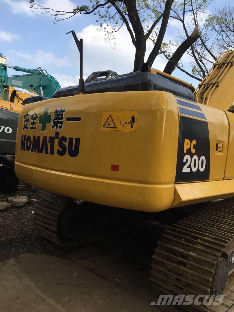 Komatsu pc200-8 Koparki gąsienicowe