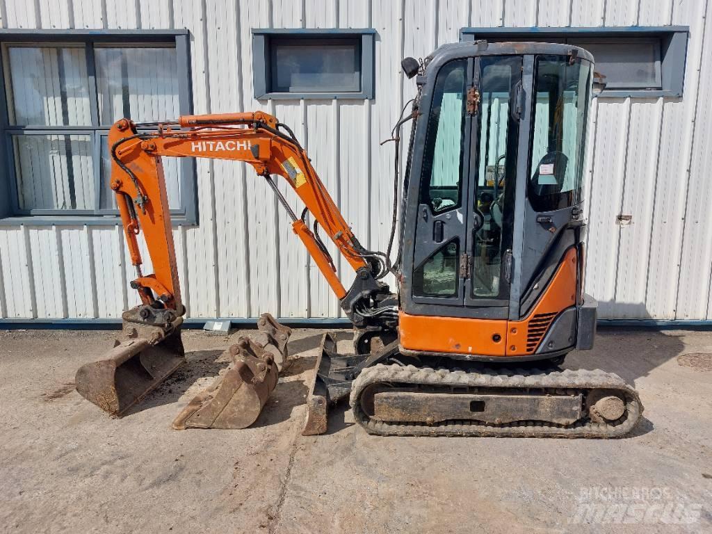 Hitachi ZX22U Minikoparki
