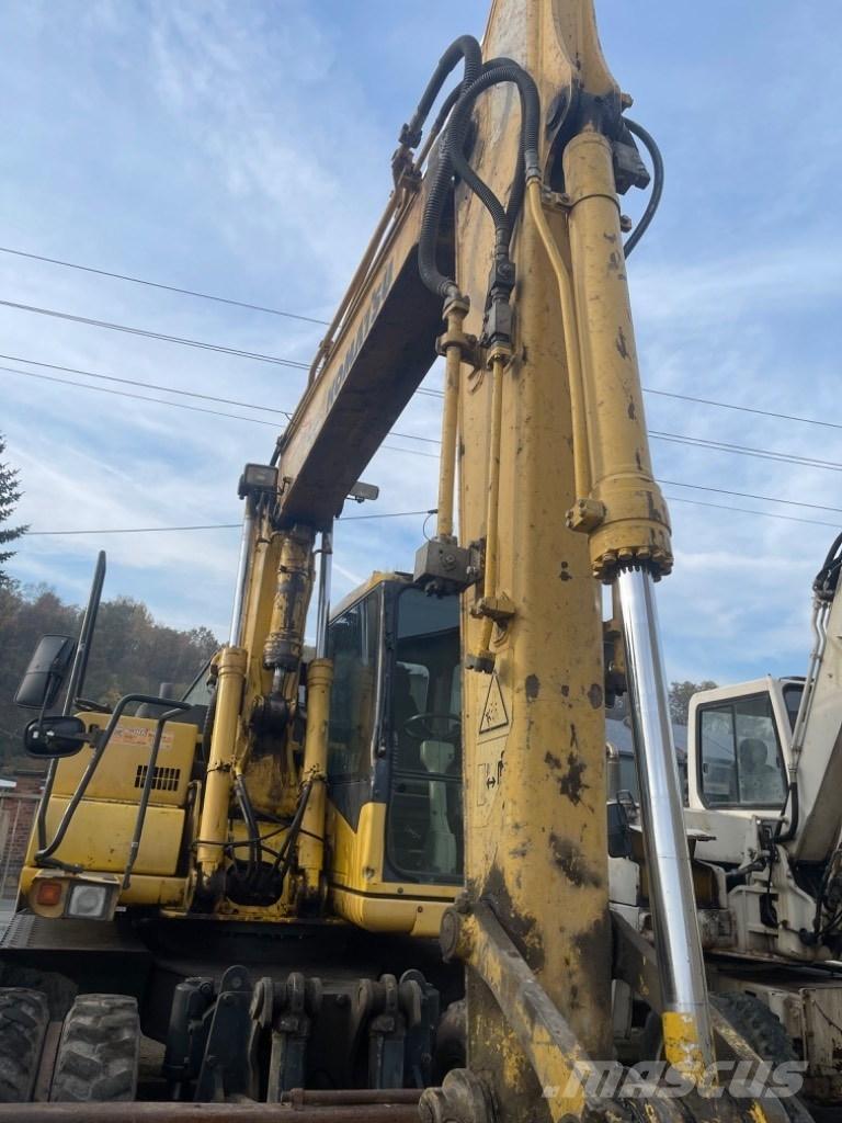Komatsu PW 130-7K Koparki kołowe