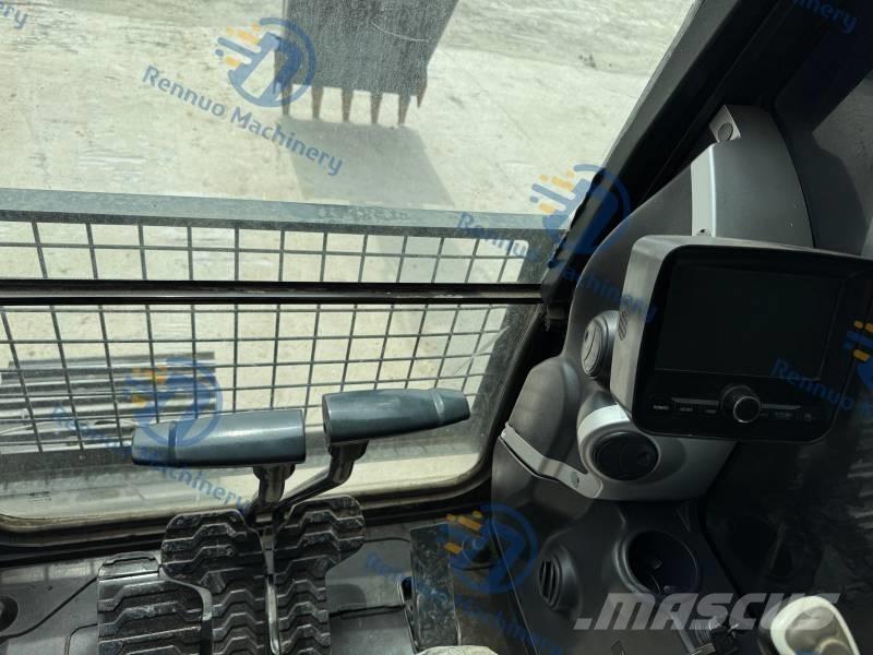 Hyundai 225 LC-9S Koparki gąsienicowe