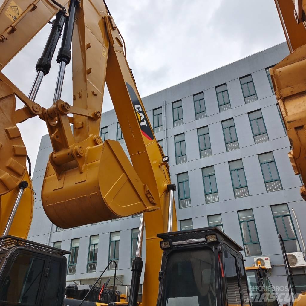 CAT 325 D Koparki gąsienicowe