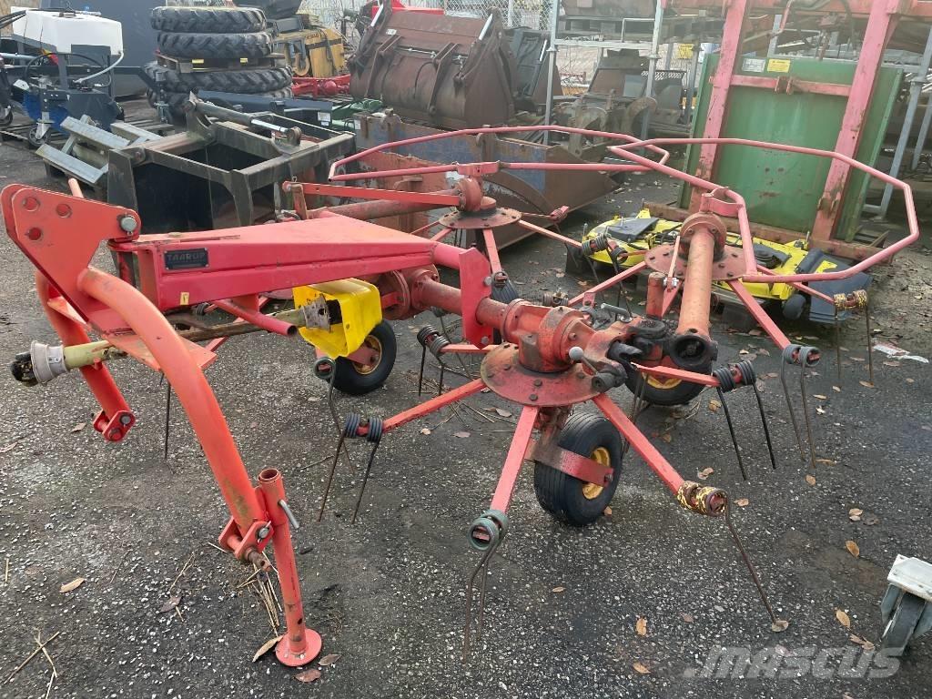 Taarup Vändare Zgrabiarki i przetrząsacze