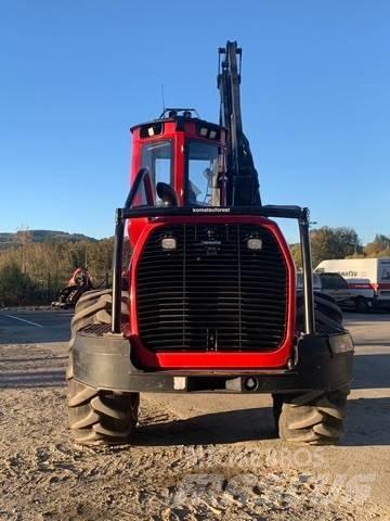 Komatsu 901 Harwestery