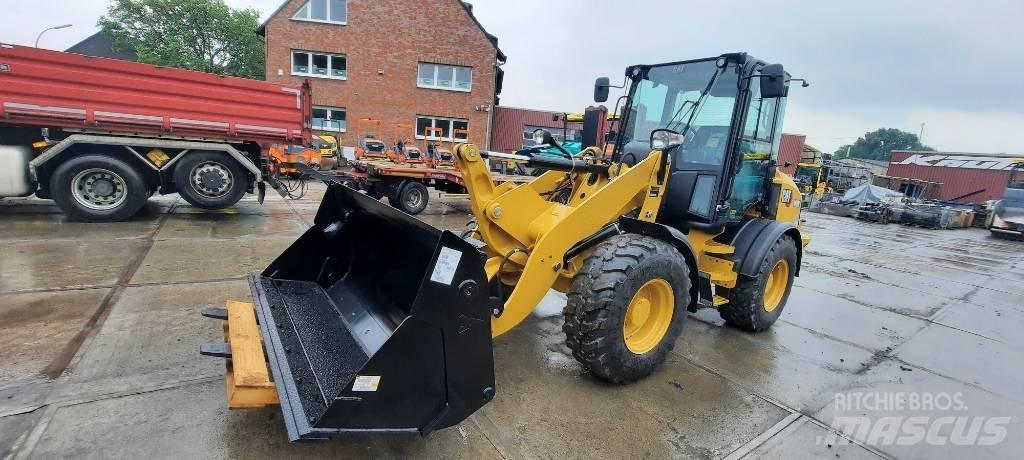 CAT 908M Ładowarki kołowe
