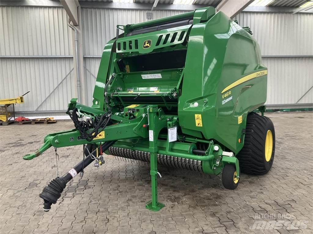 John Deere V461R Prasy zwijające