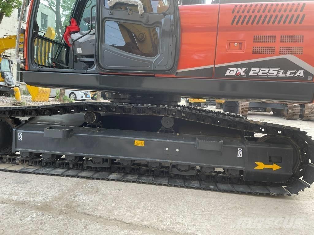 Doosan DX 225 Midikoparki  7t - 12t