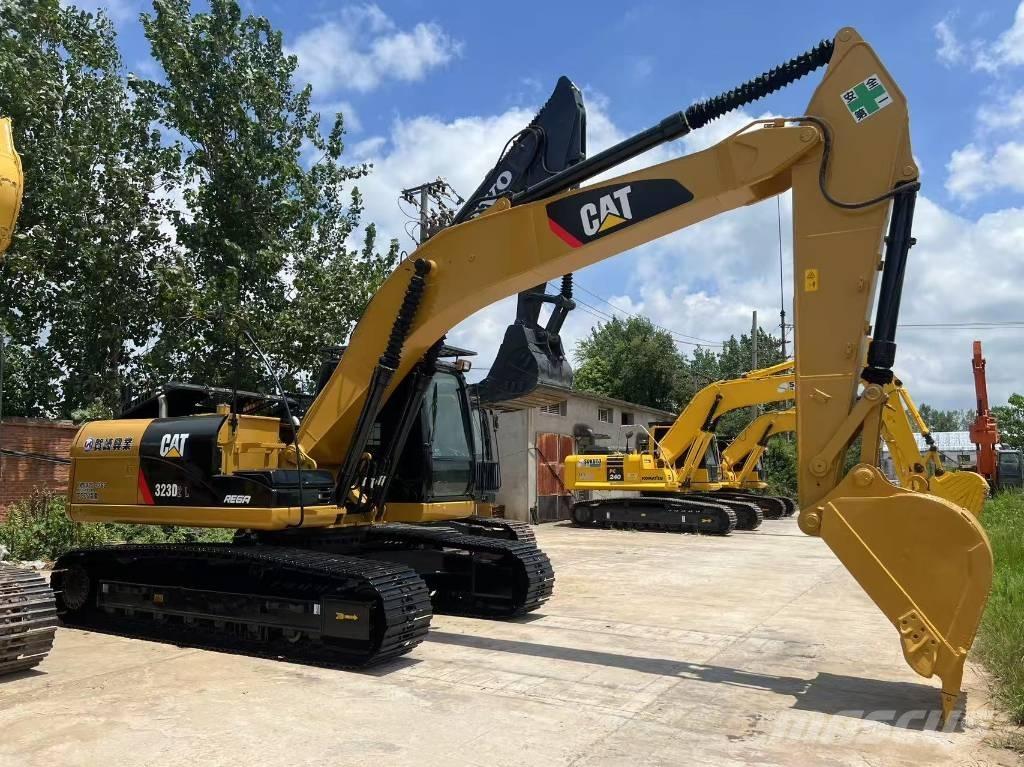 CAT cat323d Midikoparki  7t - 12t
