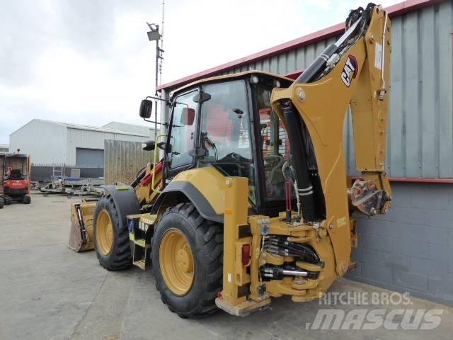 CAT 444 Koparko-ładowarki