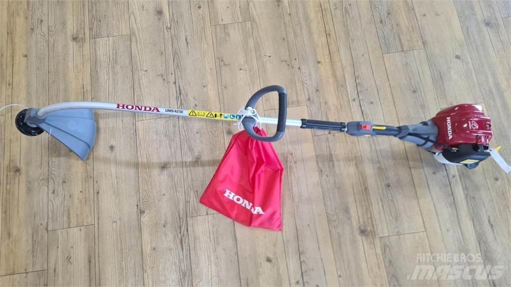 Honda UMS 425E1 Kosiarki na pola golfowe i stadiony