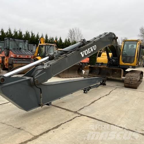 Volvo EC 240 LR Koparki gąsienicowe