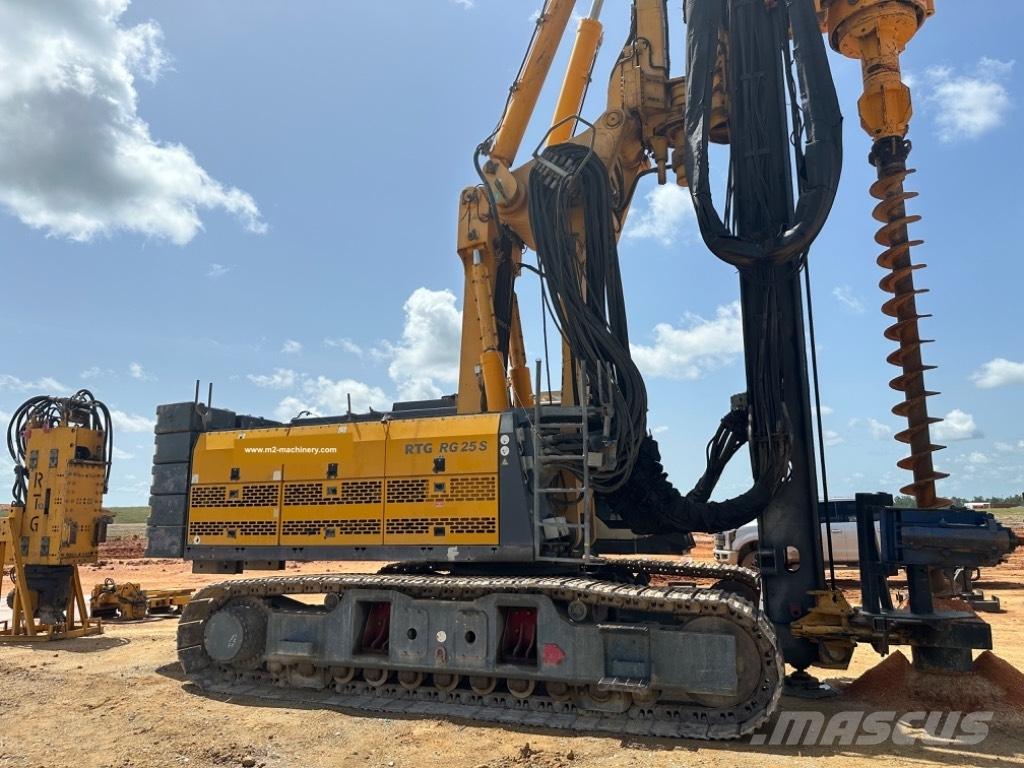 Bauer RTG RG 25 S Ciężkie wiertnice