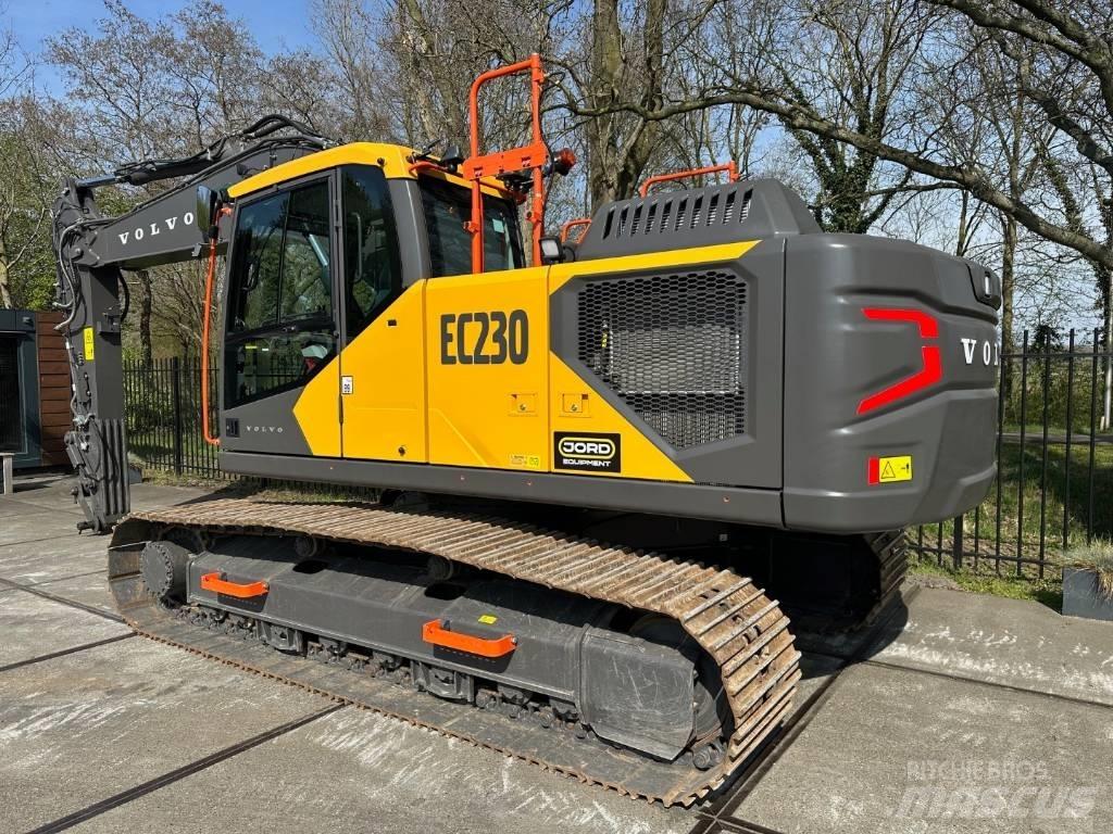 Volvo EC 230FL Koparki gąsienicowe