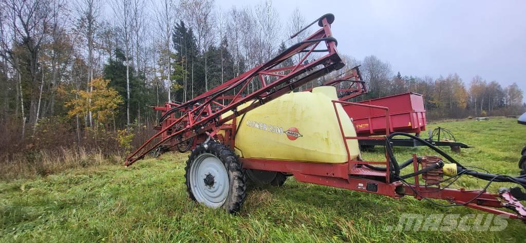 Hardi Ranger 2500 Opryskiwacze zaczepiane