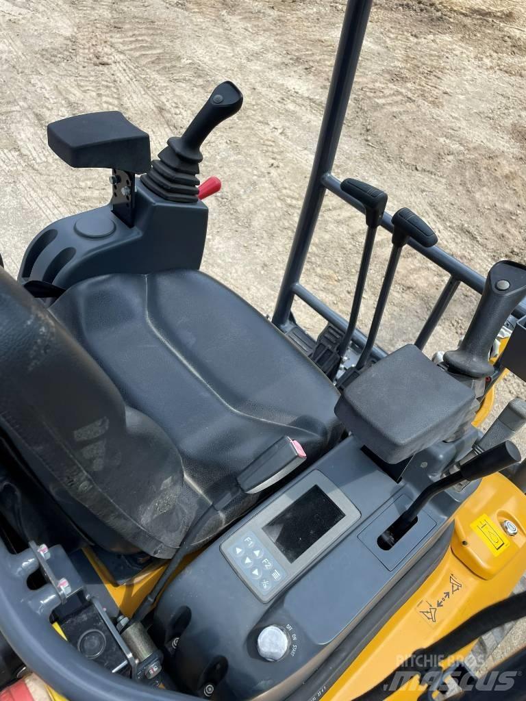 XCMG XE 18 U Minikoparki