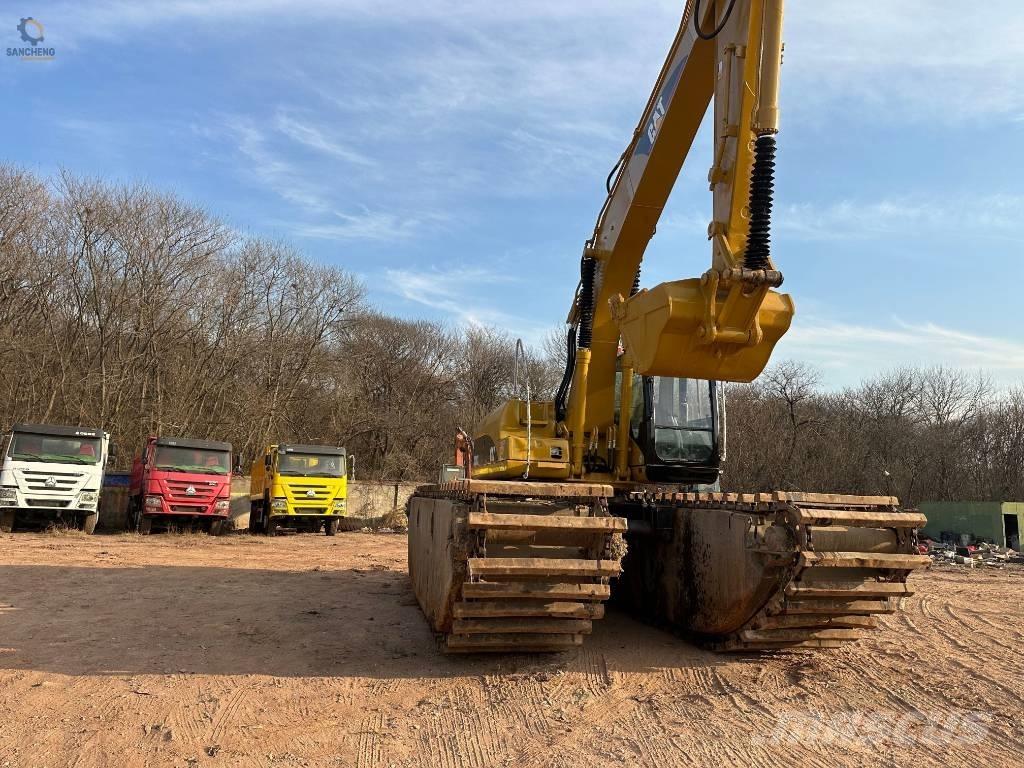 CAT 320 C L Koparki pływające - amfibie