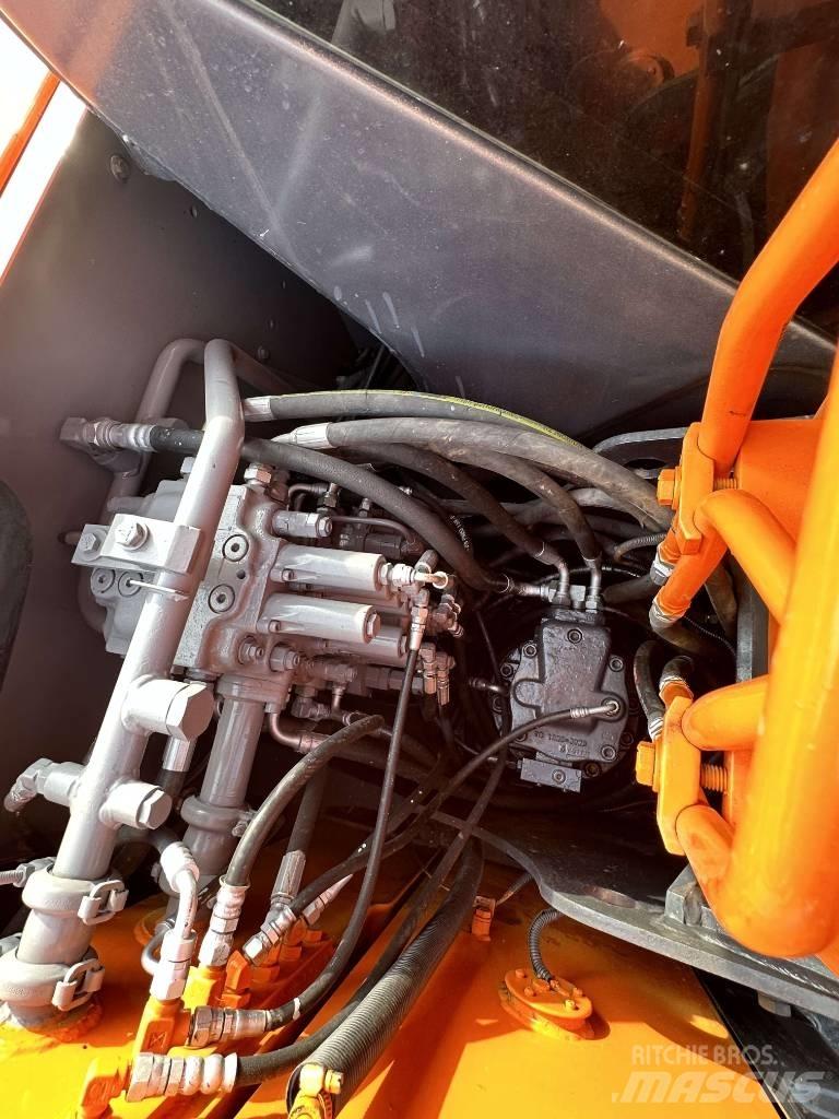 Hitachi ZX 70 Koparki gąsienicowe