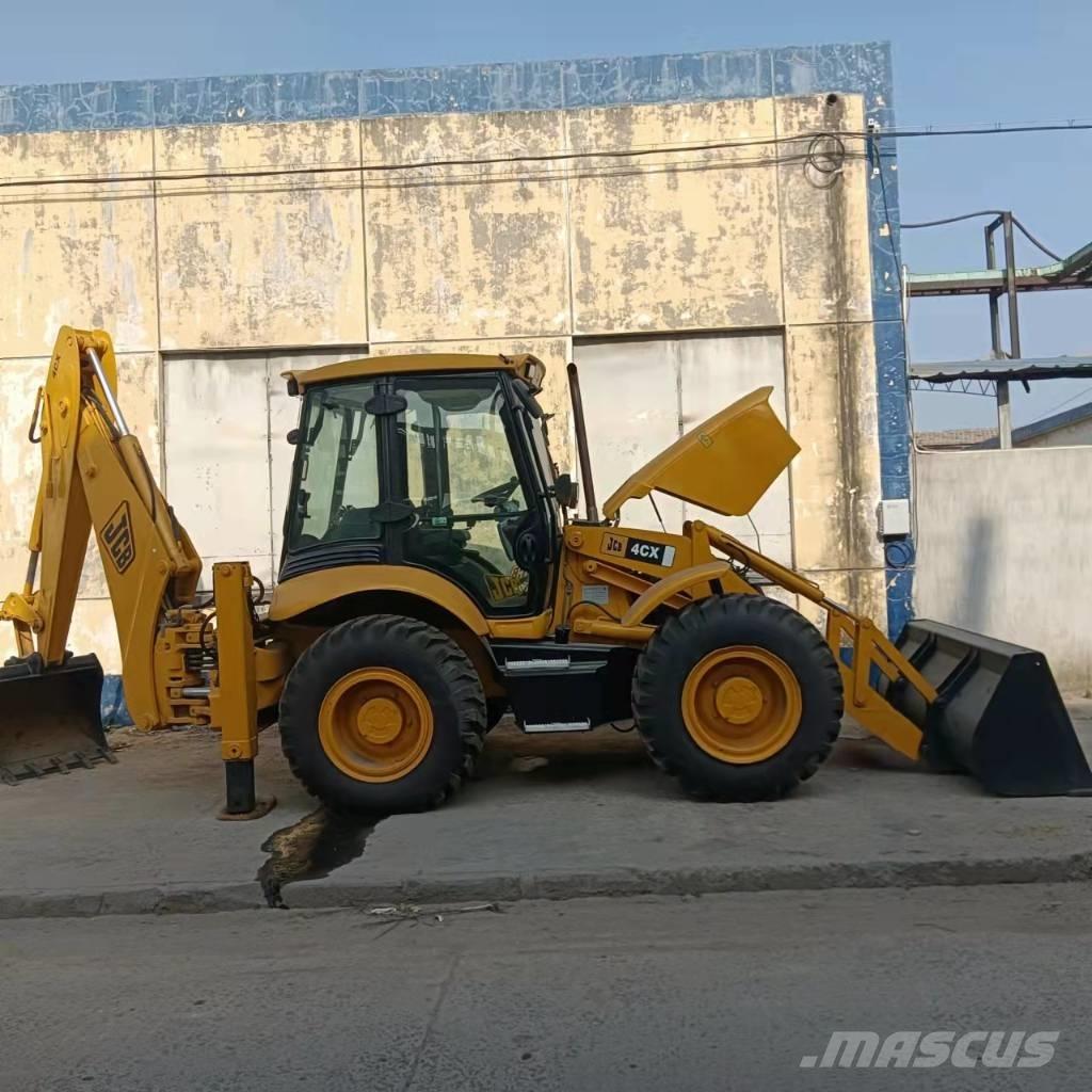 JCB 4CX Koparko-ładowarki