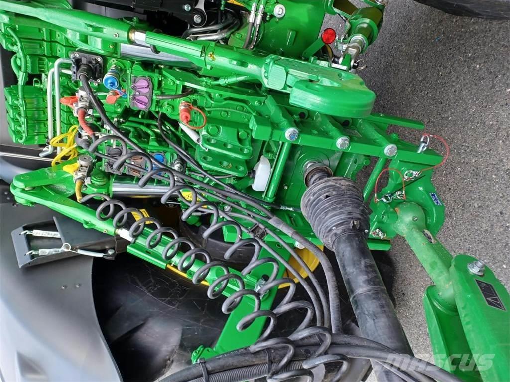 John Deere C441R Prasy zwijające