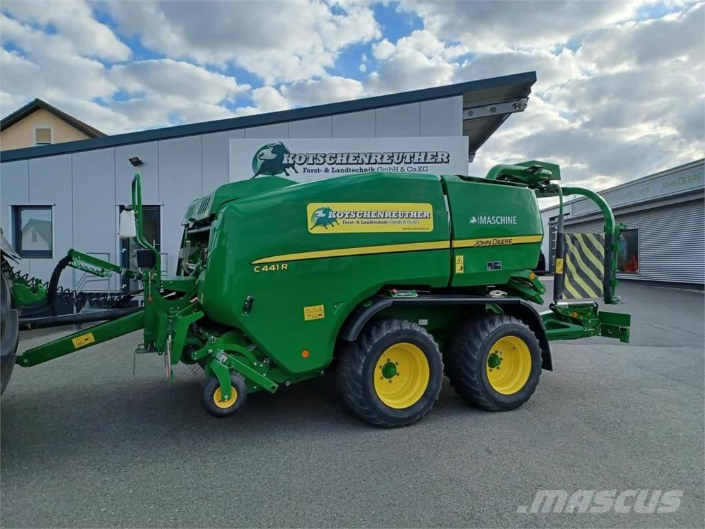 John Deere C441R Prasy zwijające