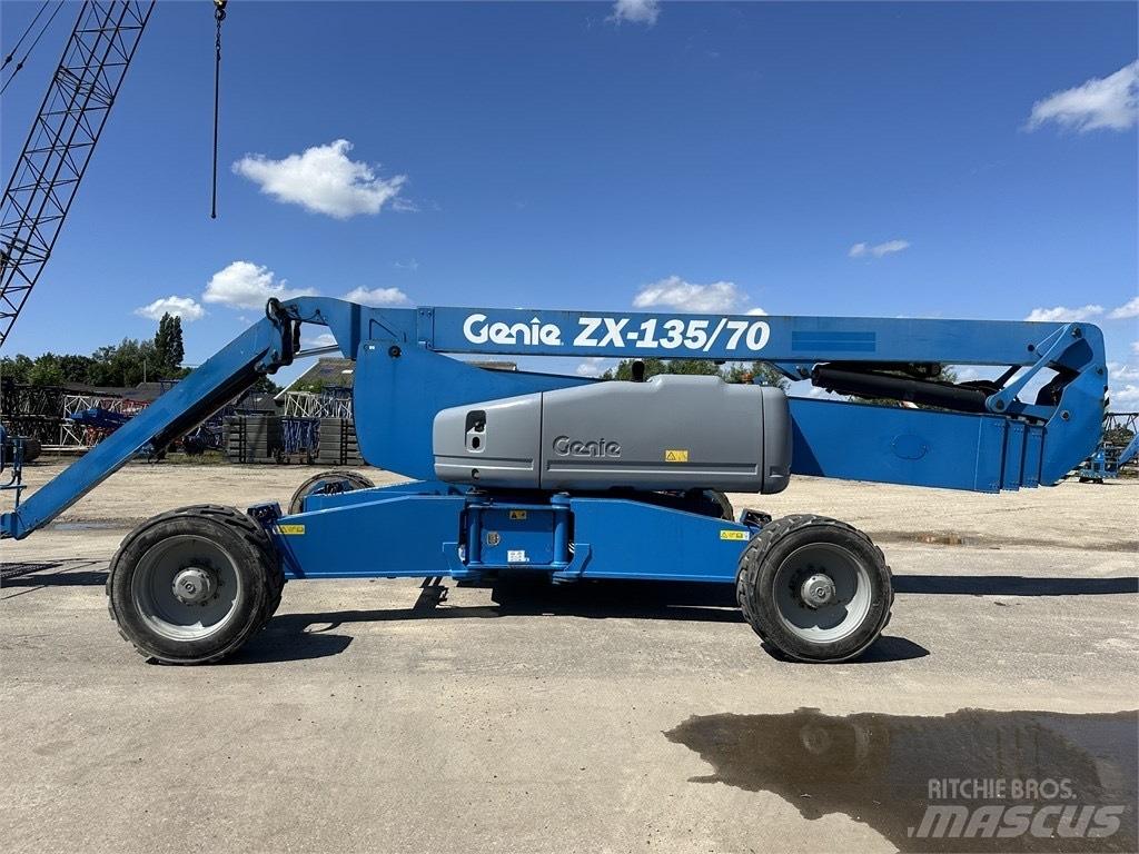 Genie ZX 135/70 Podnośniki przegubowe