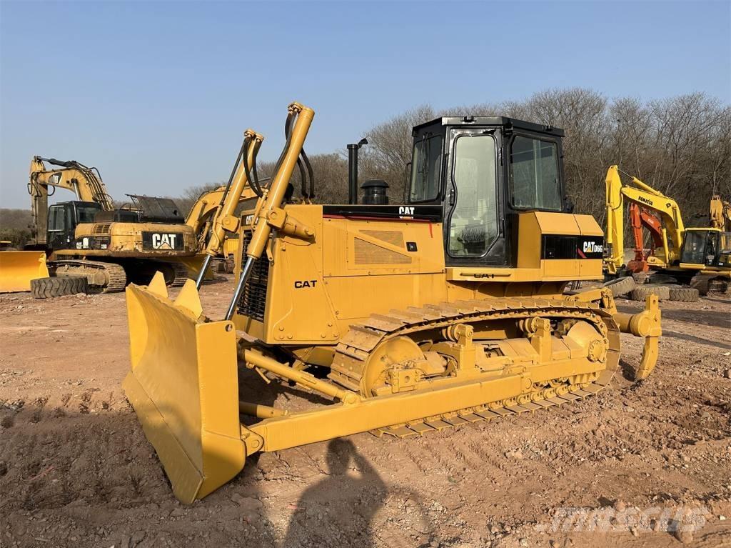 CAT D6G Spycharki gąsienicowe