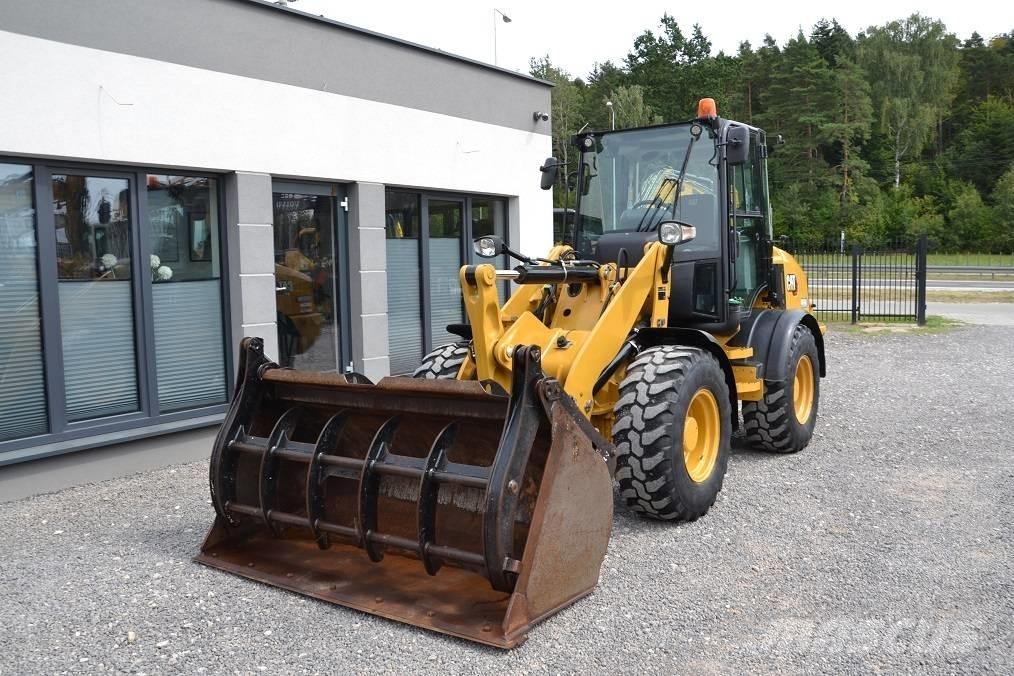 CAT 908 M Ładowarki kołowe