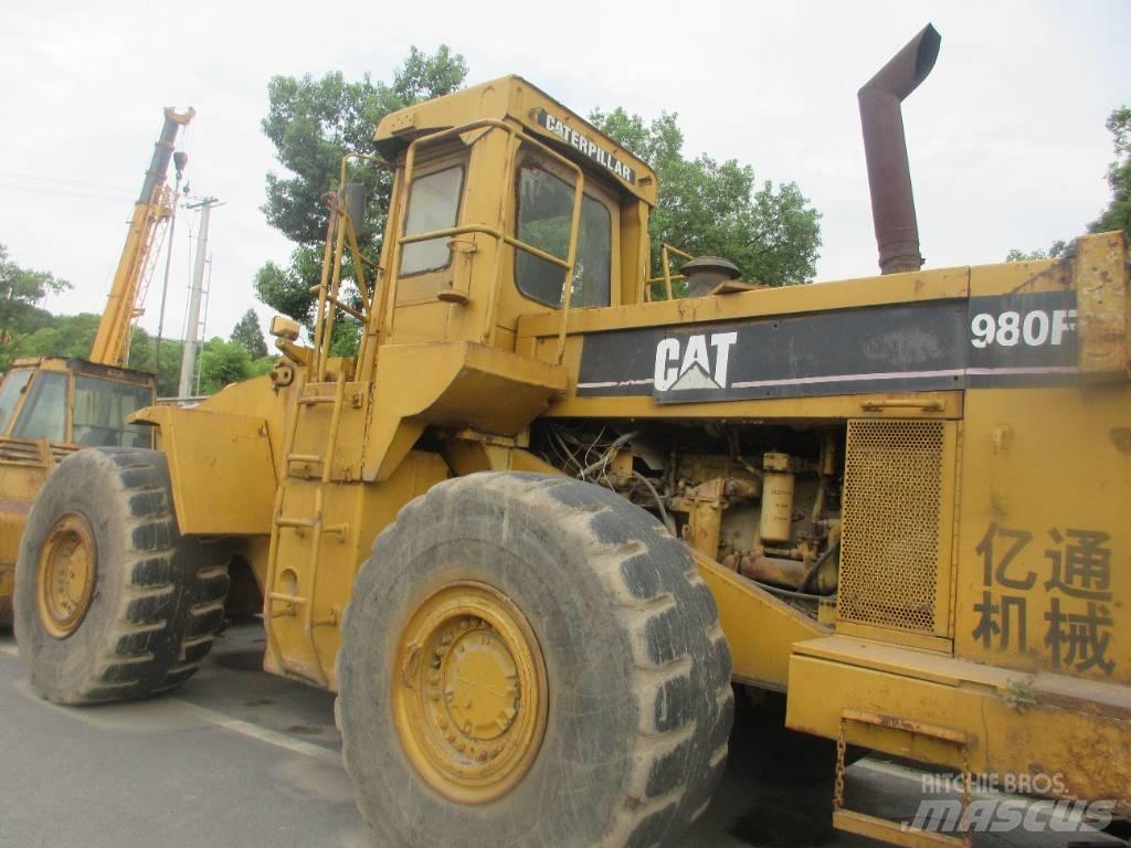 CAT 980 F Ładowarki kołowe