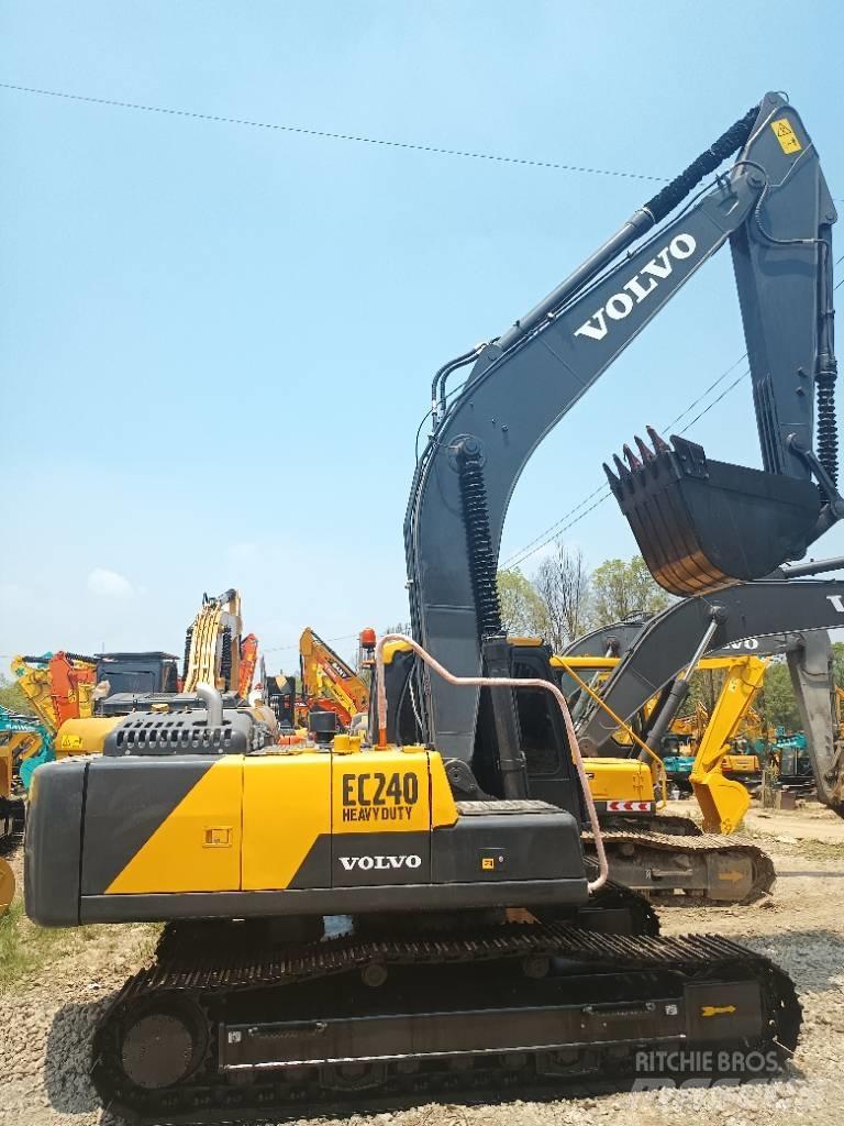 Volvo EC 240 Koparki gąsienicowe