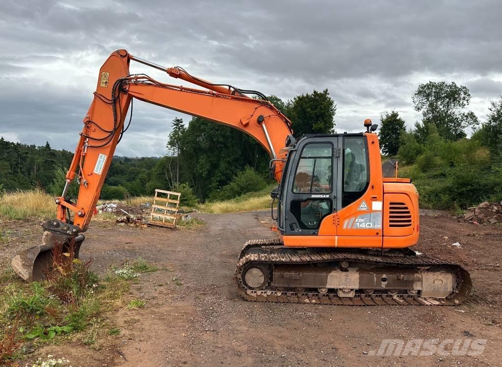 Doosan DX 140 LCR-3 Koparki gąsienicowe
