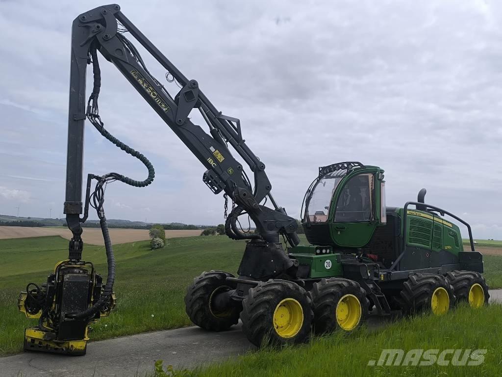 John Deere 1270 G Harwestery
