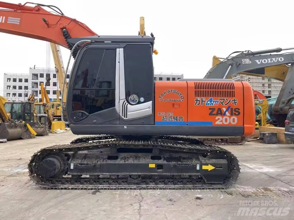 Hitachi ZX 200 Koparki gąsienicowe