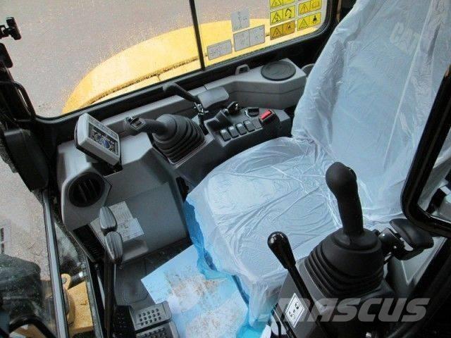 CAT 303.5 Minikoparki