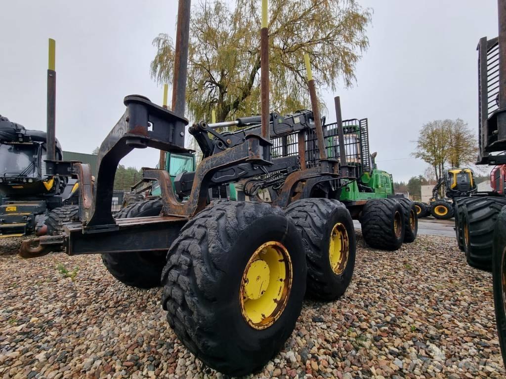 John Deere 1910 G Forwardery