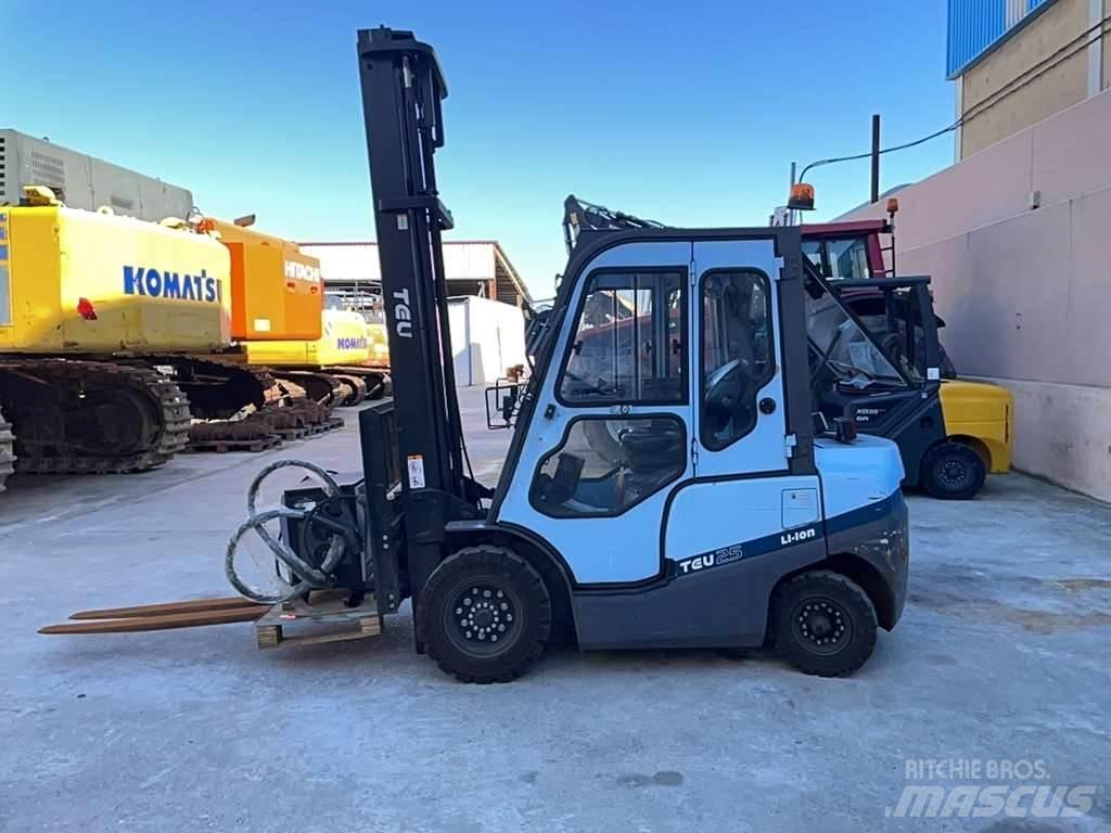 TEU FLB25 Wózki widłowe inne