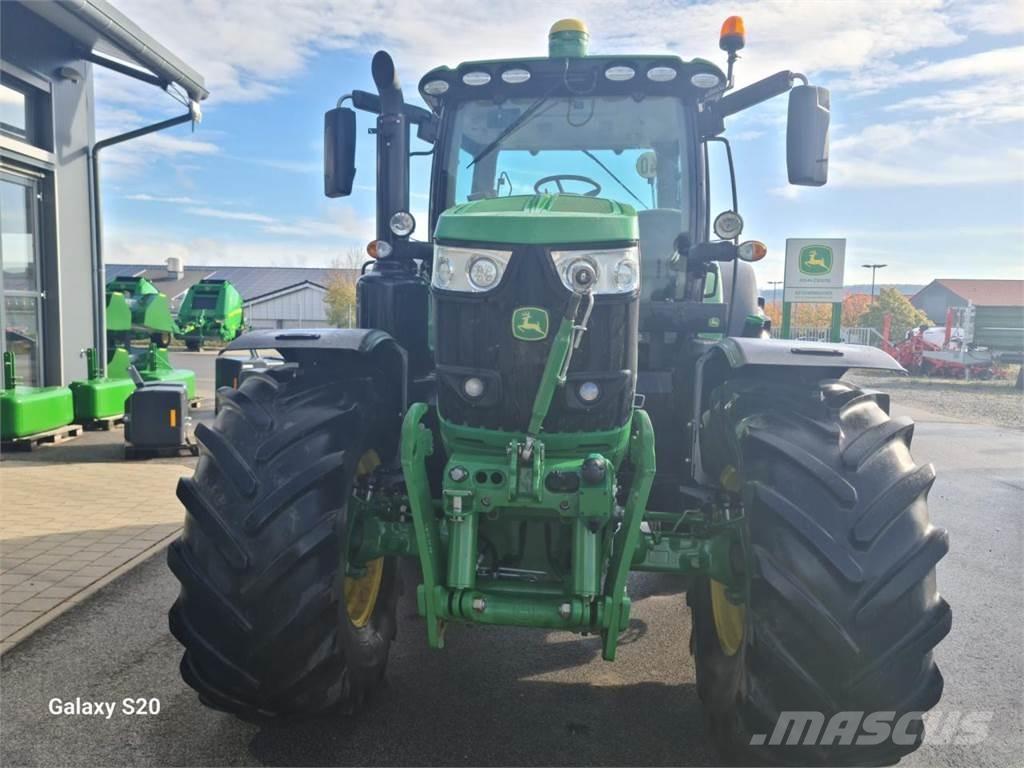 John Deere 6215R Ciągniki rolnicze