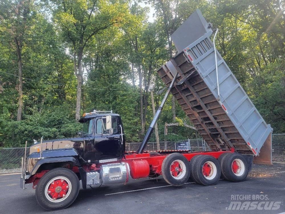 Mack RD688S Wywrotki