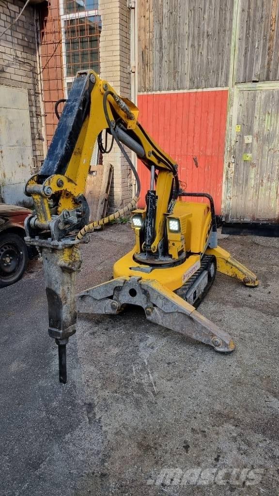 Brokk 90 Koparki wyburzeniowe