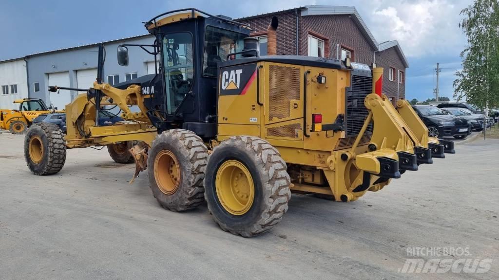 CAT 140 M Równiarki