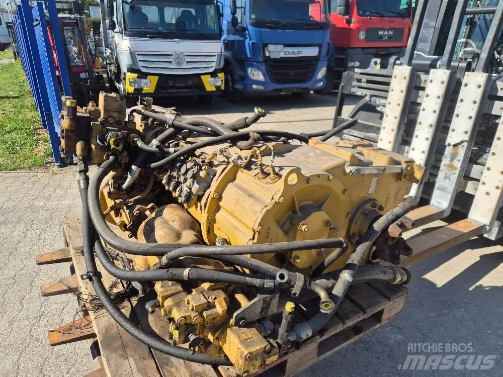 CAT 966G Ładowarki kołowe