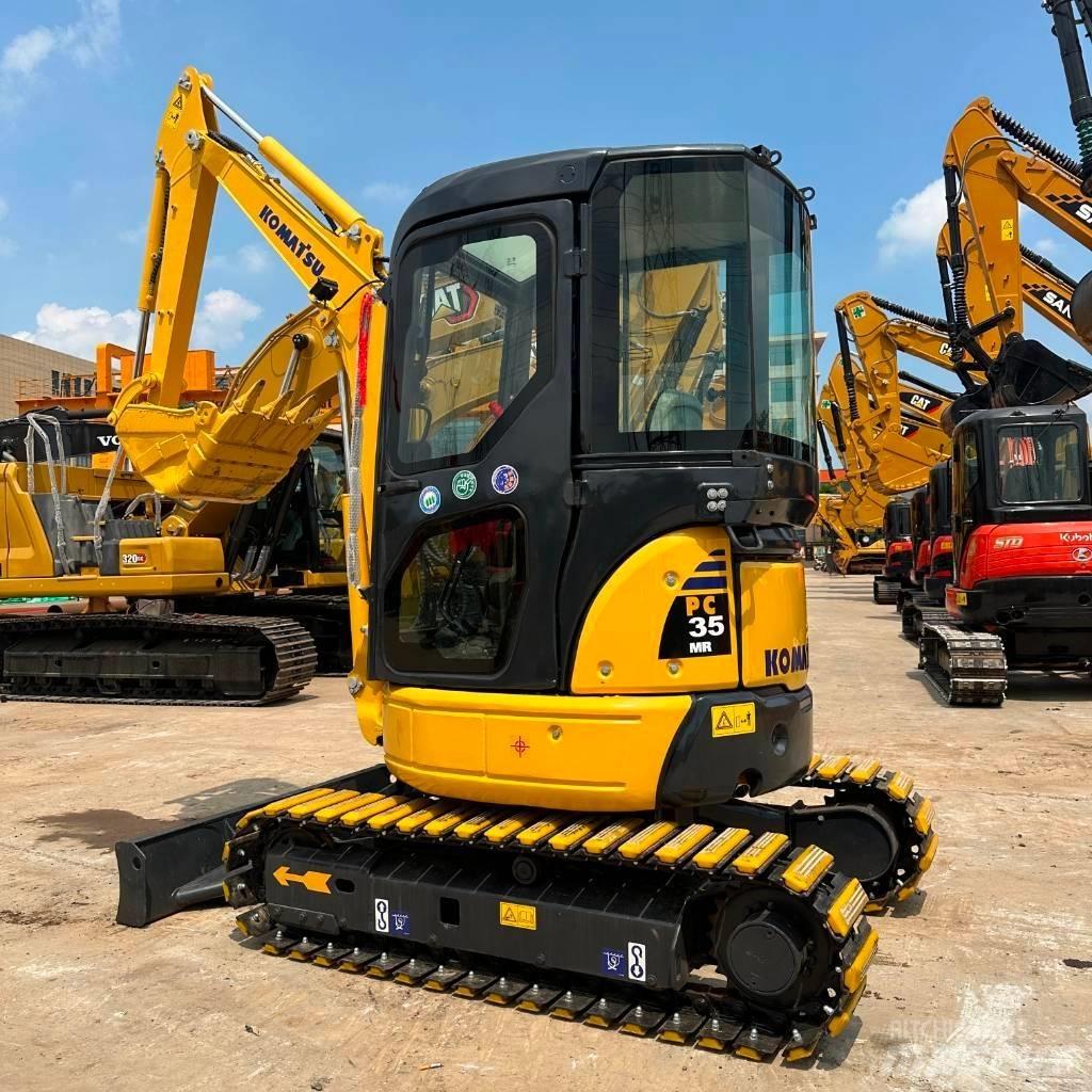 Komatsu PC35MR Minikoparki