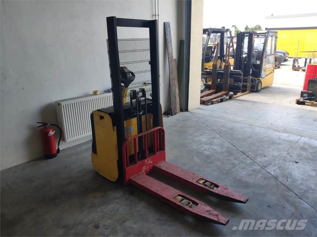 Hyster S1.0E Samojezdne maszyny do załadunku