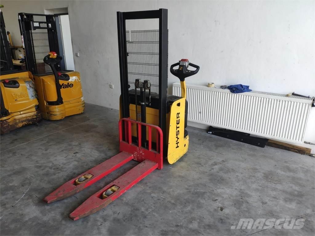 Hyster S1.0E Wózki widłowe unoszące z dyszlem