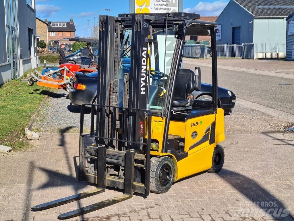 Hyundai 16 B-9 Wózki elektryczne
