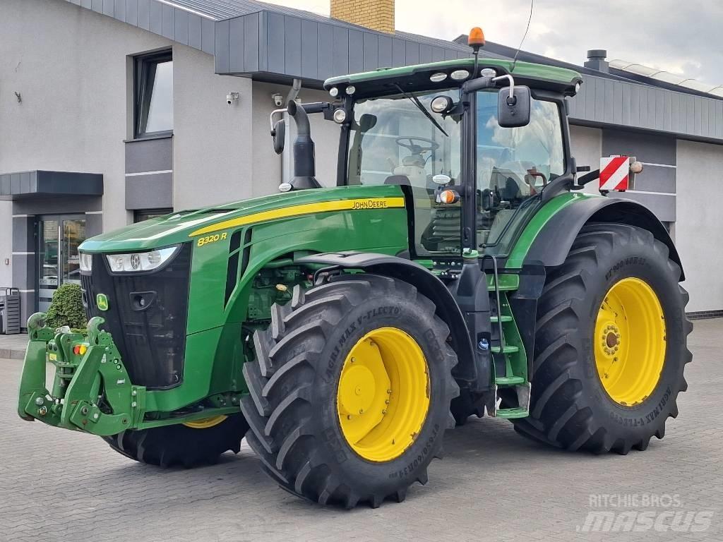 John Deere 8320 R Ciągniki rolnicze