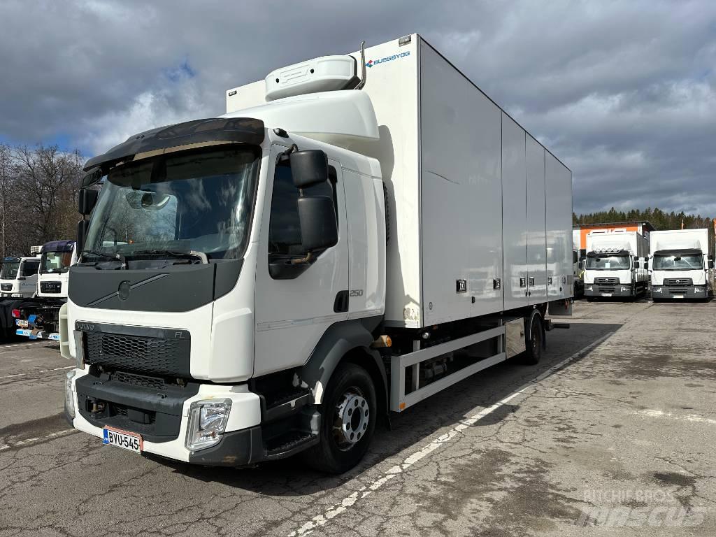 Volvo FL 250 Samochody ciężarowe ze skrzynią zamkniętą