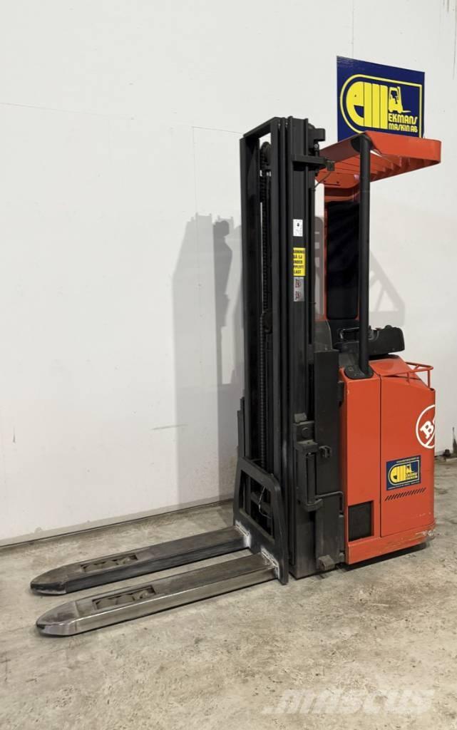 BT truck SPS 135L Samojezdne maszyny do załadunku