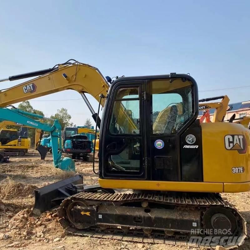 CAT 307 Koparki gąsienicowe